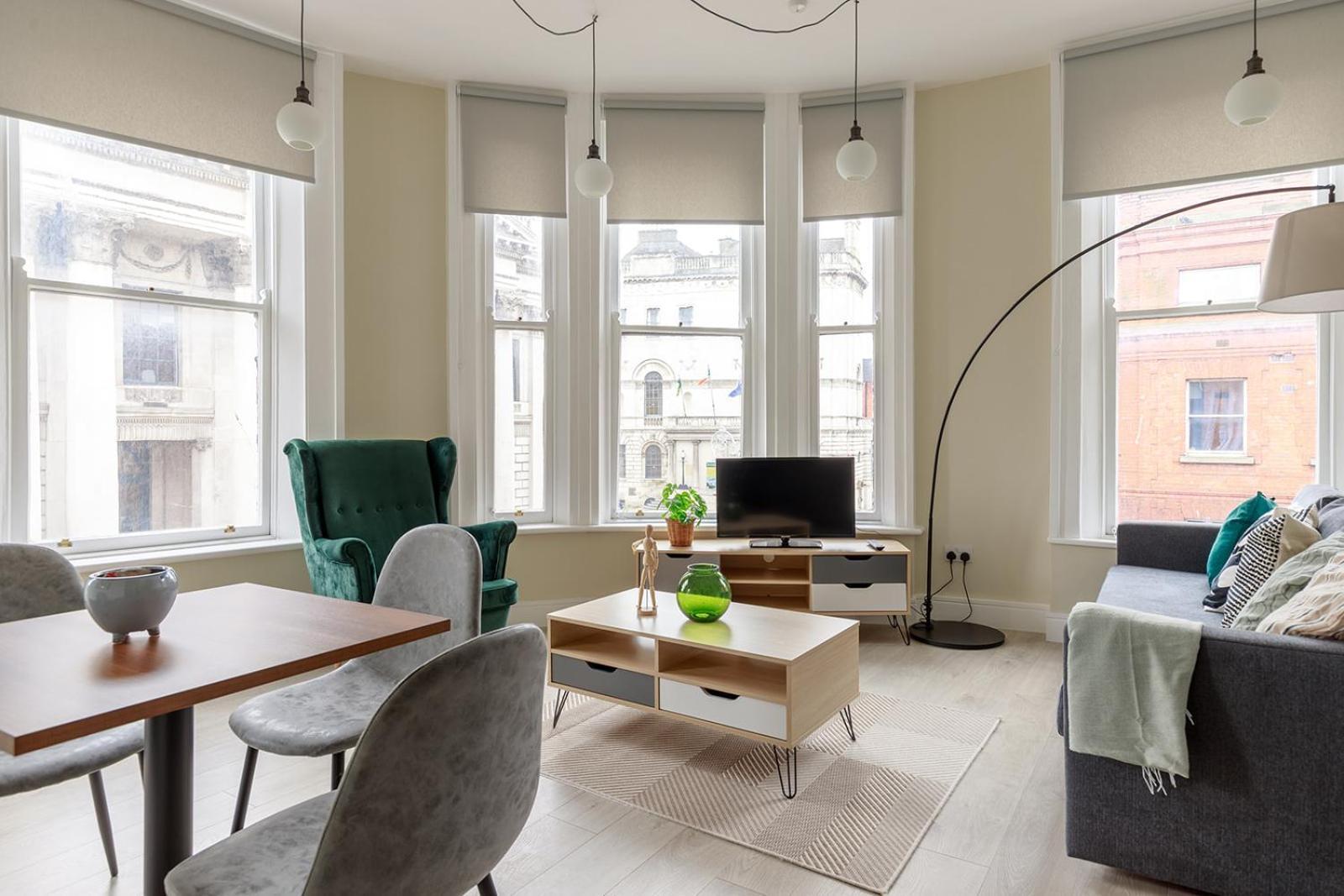 One-Bedroom Apartment,1585682776:JPEG