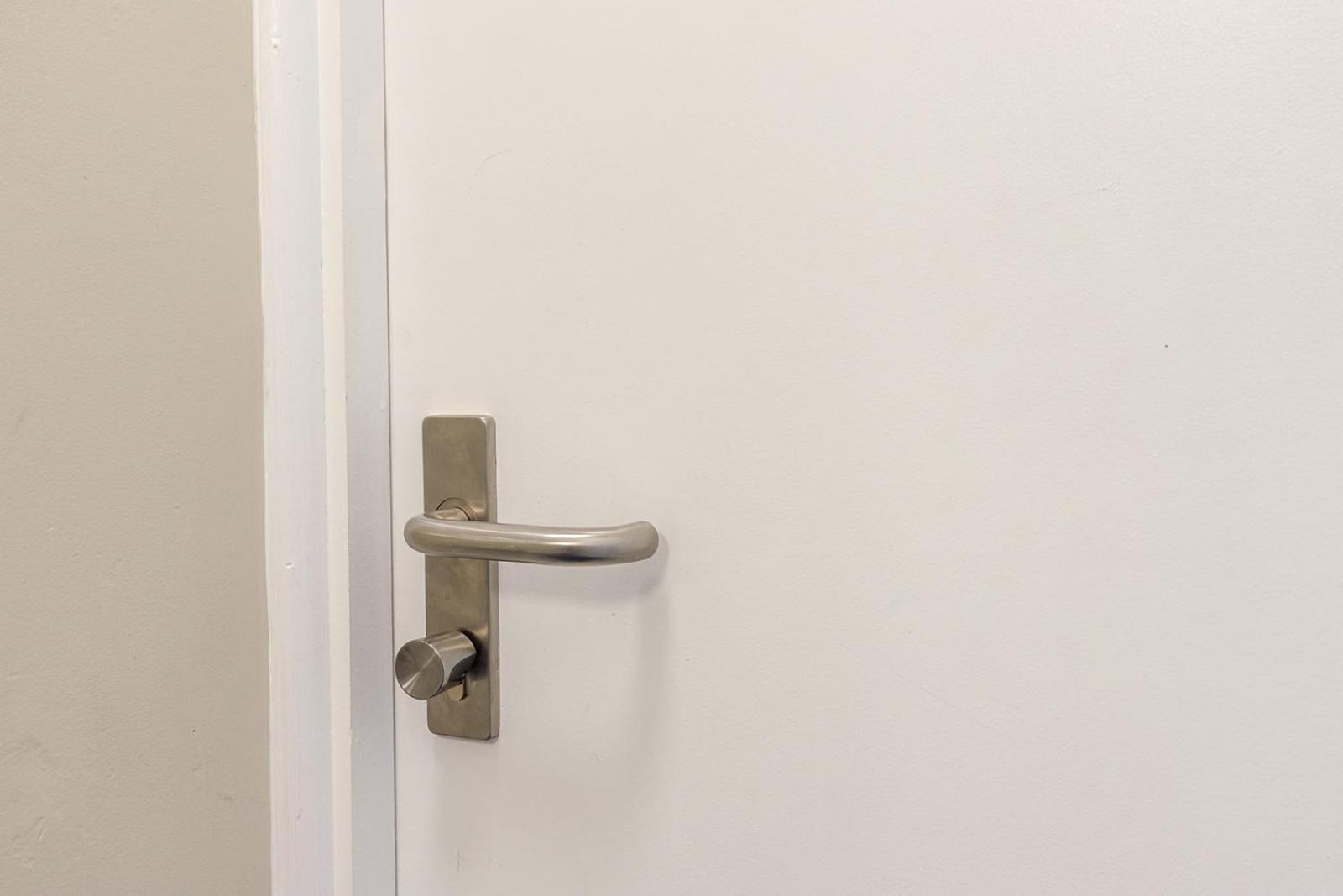 Penthouse Apartment,1585685810:JPEG